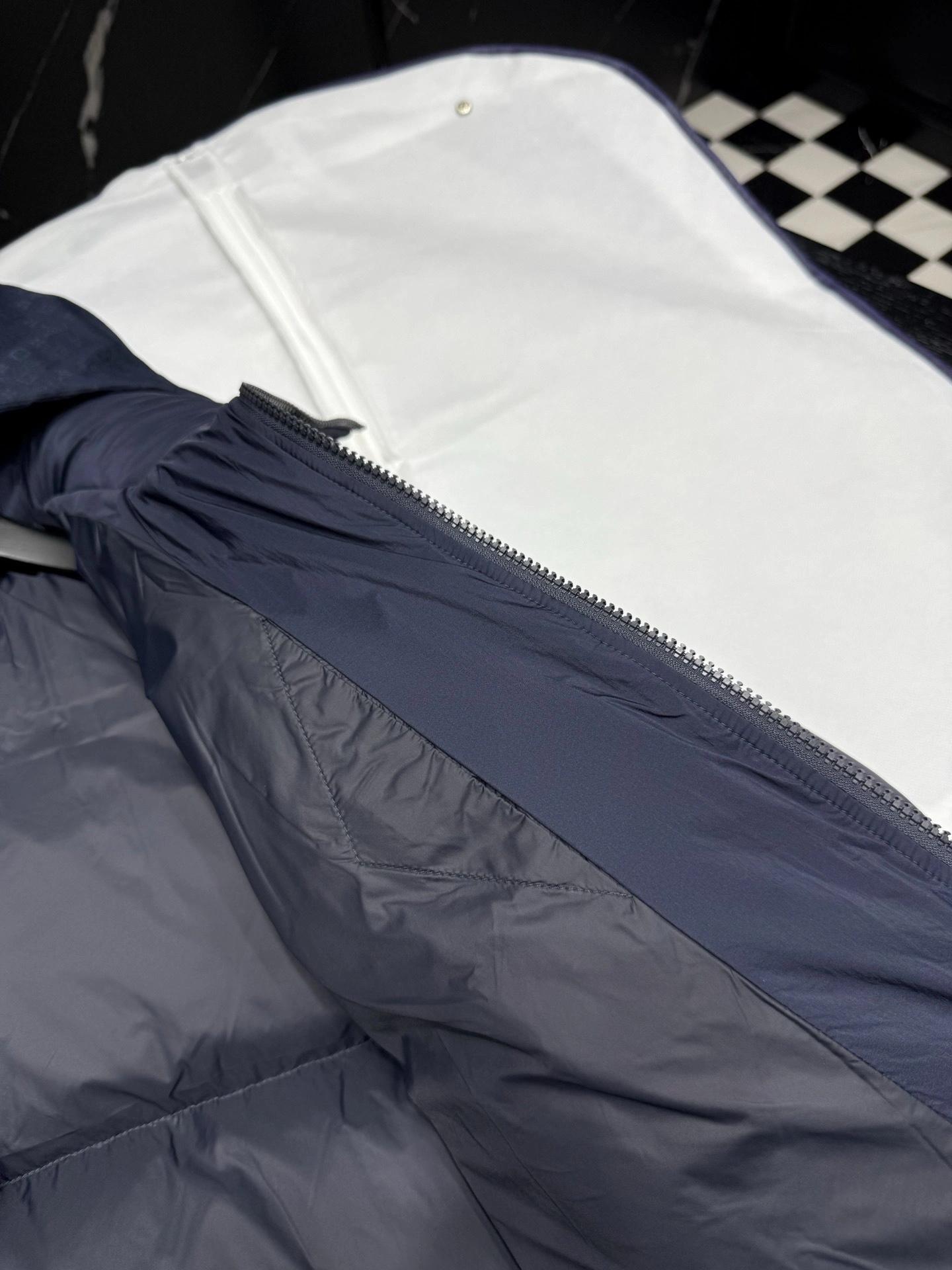 wg.luxury-- 8V Down jacket white duck down 2colour item: E-F443J1641-2H